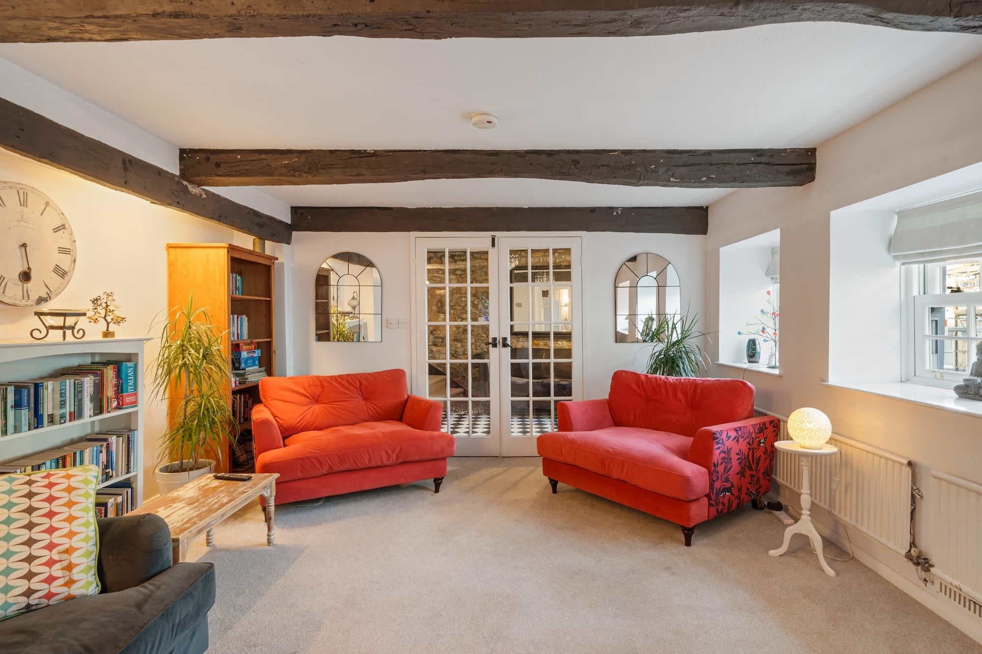 17th Century Cottage & Scandi Cabin, Drive Parking